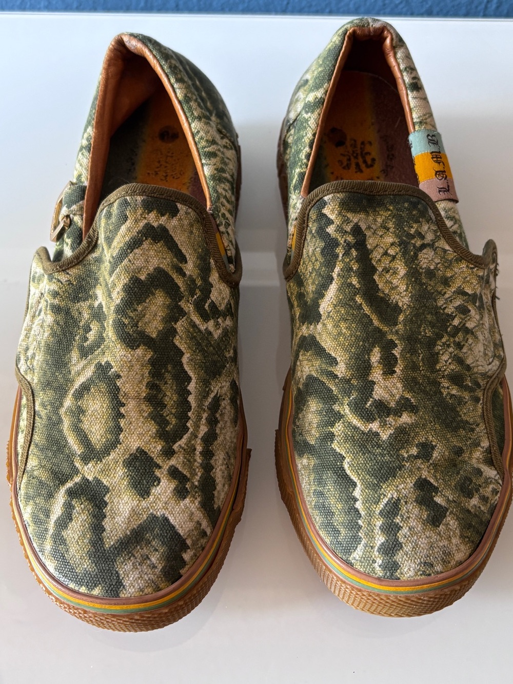 L.A.M.B. Gwen Stefani Camo Slip-On Shoes Buckle Green Size 9